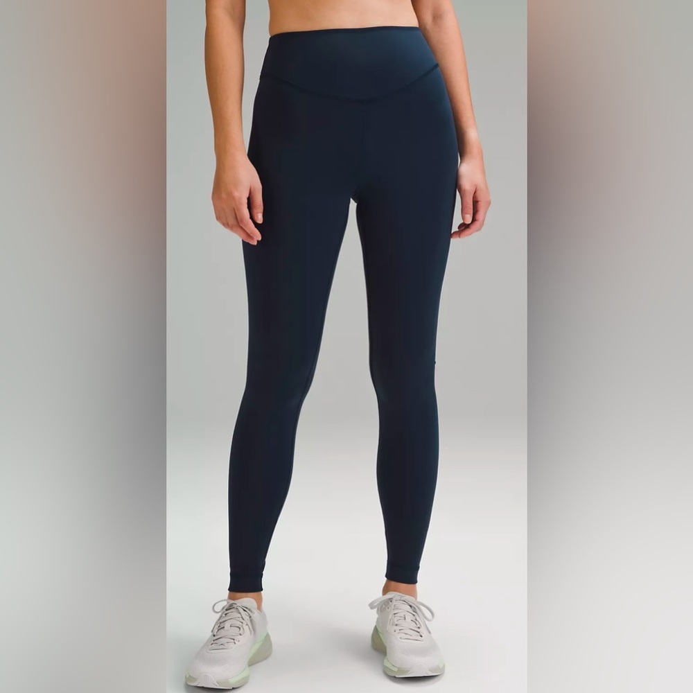 lululemon athletica navy Wunder Under leggings 28" Size 4